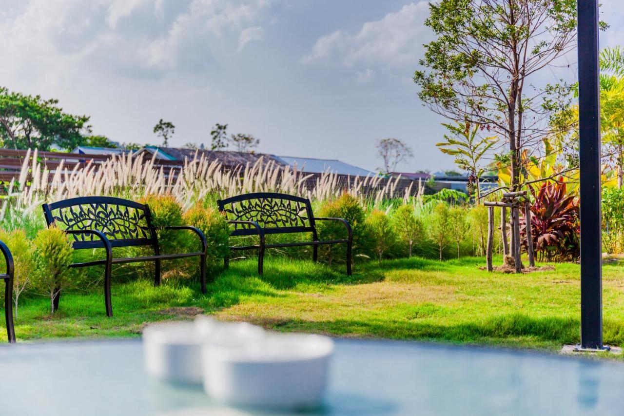 The Sun Resort Ratchaburi Dış mekan fotoğraf