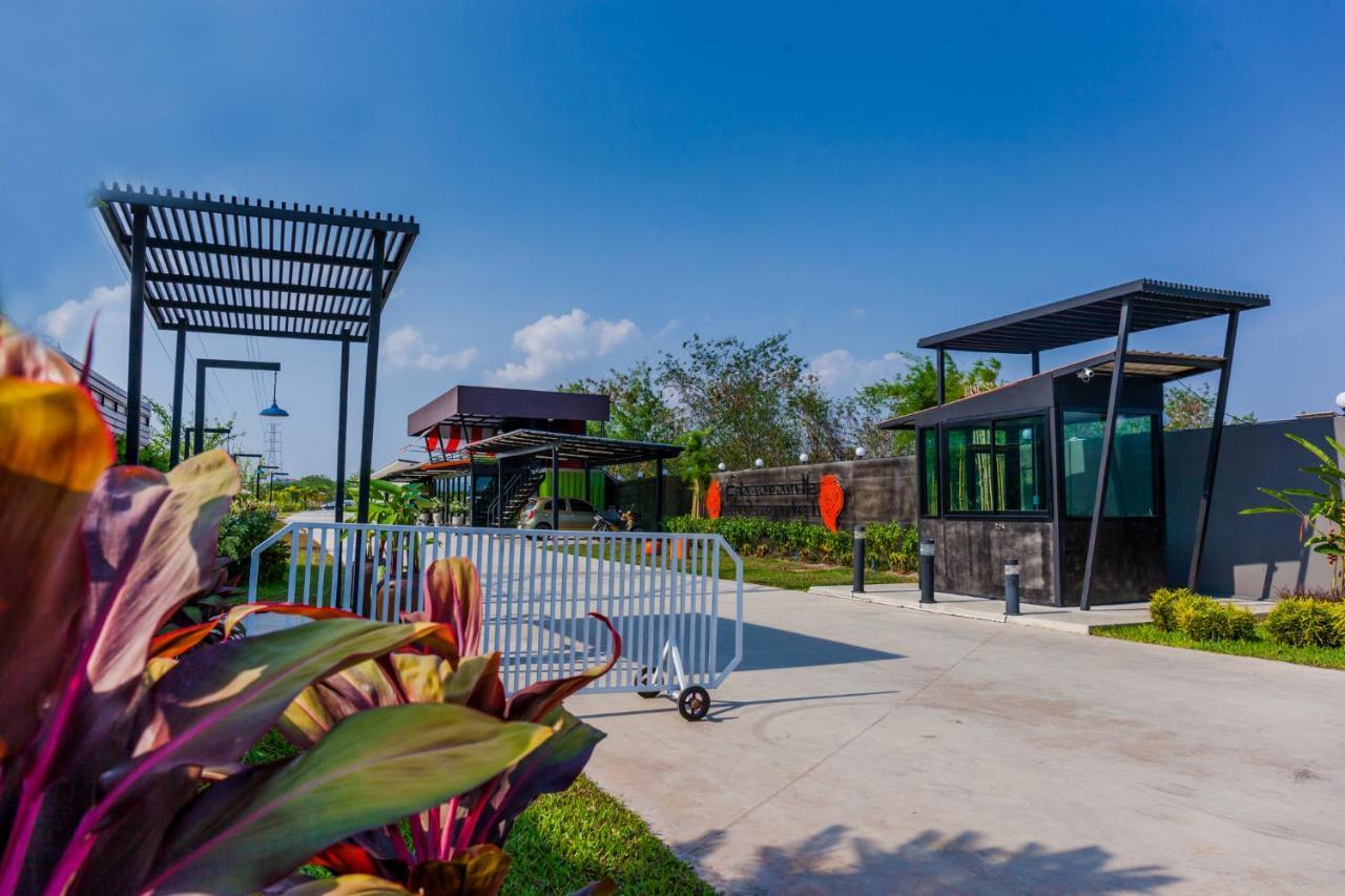 The Sun Resort Ratchaburi Dış mekan fotoğraf