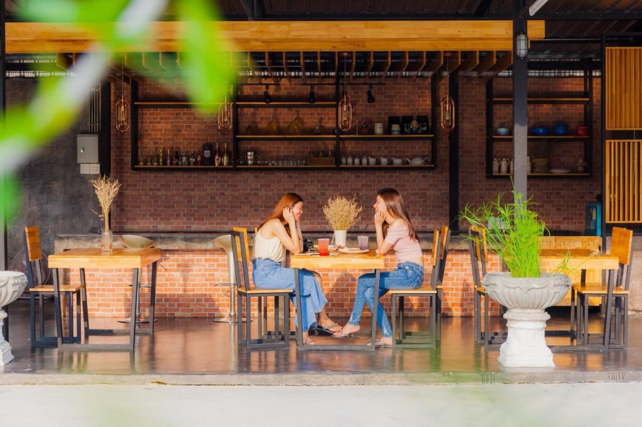 The Sun Resort Ratchaburi Dış mekan fotoğraf